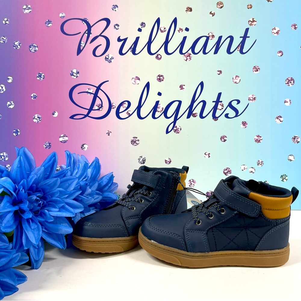 🐱CAT & JACK CHUKKA BOOTS